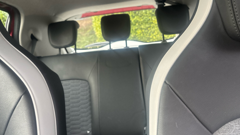 Renault Zoe 100kW GT Line + R135 50kWh Rapid Charge 5dr Auto Electric Hatchback